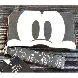 Disney Mickey Mouse Wristlet Tech Pocket Money Wallet Purse Cards Bio-world